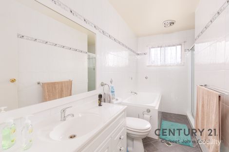 Property photo of 5 Benalla Close Maryland NSW 2287