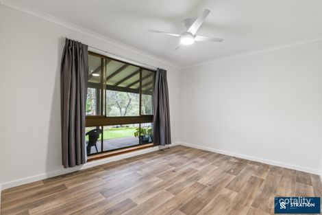 Property photo of 21 Crufts Way Canning Vale WA 6155