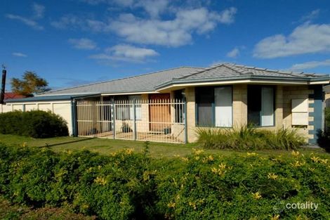 Property photo of 1 Silvereye Close East Cannington WA 6107