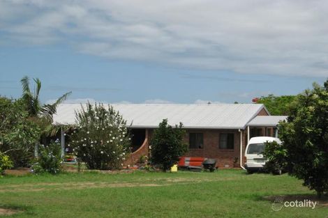 105 Peak Downs Hwy, Walkerston, QLD 4751