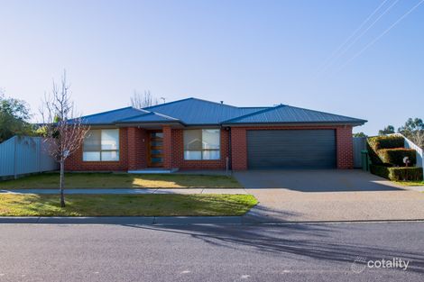 4 Rivergum Dr, East Albury, NSW 2640