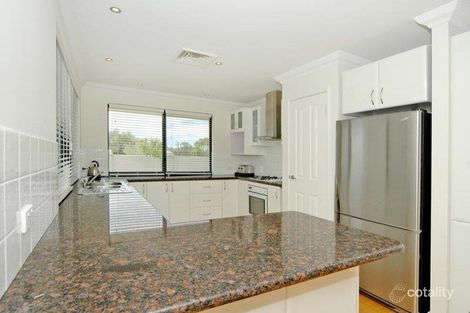 Property photo of 18B Warringah Close Kallaroo WA 6025