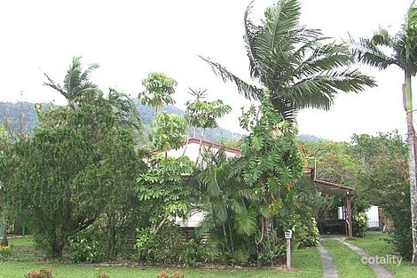 27 Enmore St, Manoora, QLD 4870