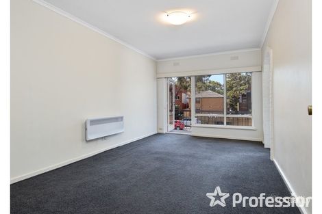 8/22 MITFORD ST, ST KILDA, VIC 3182