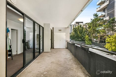 Property photo of 102/68 Altona Street Kensington VIC 3031