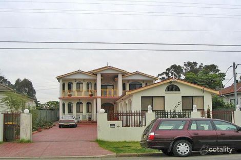 16 Gilbert St, Cabramatta, NSW 2166