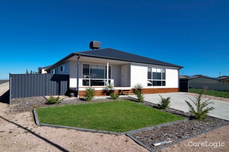 18 Loller St, Moonta Bay, SA 5558