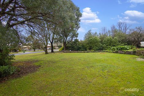 Property photo of 12 Ayres Road Healesville VIC 3777