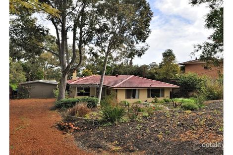 11 Hamilton Tce, Greenmount, WA 6056