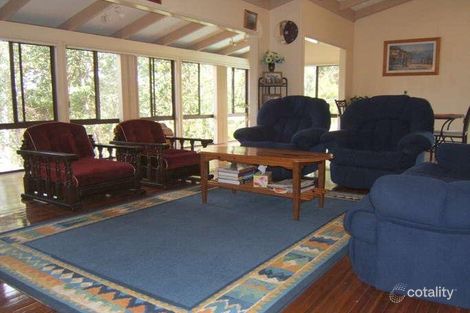 Property photo of 30 Aberfeldy Street Kenmore QLD 4069