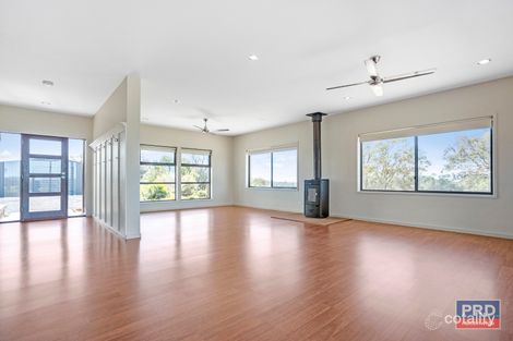 Property photo of 34 Edenvale Drive Sedgwick VIC 3551