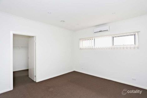 Property photo of 15/11 Katsura Retreat Roxburgh Park VIC 3064