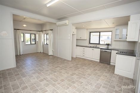 Property photo of 32 Birkett Street Chinchilla QLD 4413