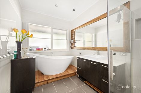 Property photo of 23 Daniel Court Warranwood VIC 3134