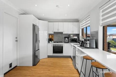Property photo of 16 Wagner Place Cranebrook NSW 2749