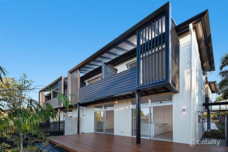 24a Brassey St, Fairfield, QLD 4103