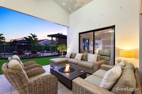Property photo of 19 The Close Helensvale QLD 4212