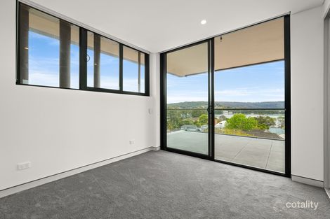 Property photo of 306/179 Albany Street Point Frederick NSW 2250