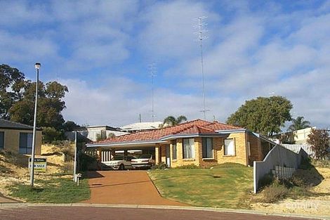5 Nielsen Gr, Carey Park, WA 6230
