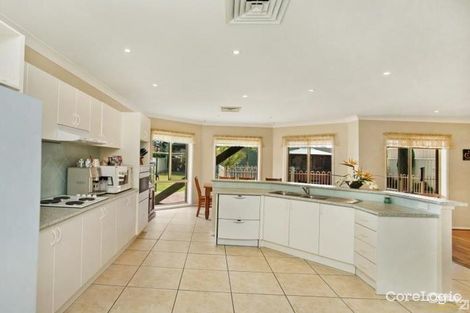 Property photo of 24 Honeyoak Drive Aberglasslyn NSW 2320