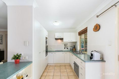 Property photo of 54 Jacaranda Street Wynnum West QLD 4178