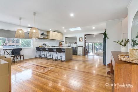 Property photo of 7 Valiant Crescent Strathpine QLD 4500
