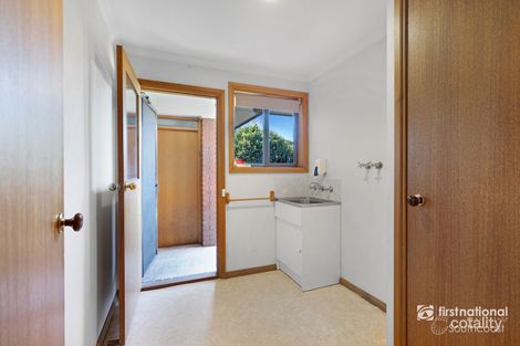 Property photo of 16 Kenneth Street Inverloch VIC 3996