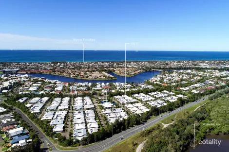 Property photo of 2 Grand Parade Parrearra QLD 4575