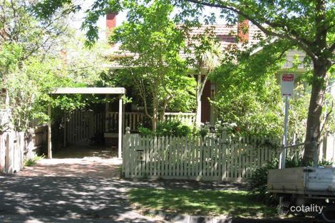 15 Torrington St, Canterbury, VIC 3126