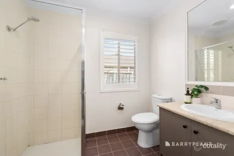 Property photo of 4 Fleetwood Drive Doreen VIC 3754