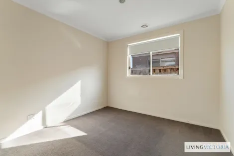 Property photo of 53 Tyler Crescent Tarneit VIC 3029