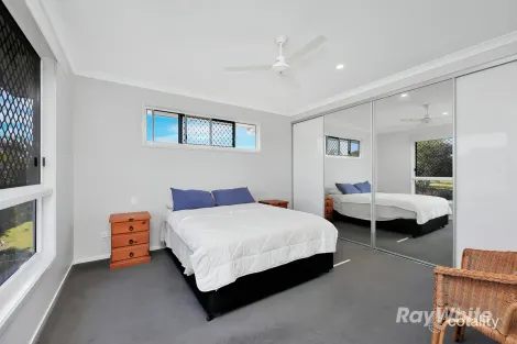 Property photo of 32 Oceanview Street Bargara QLD 4670