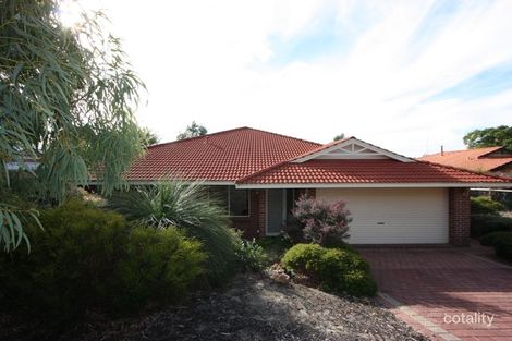 211 Pomeroy Rd, Lesmurdie, WA 6076