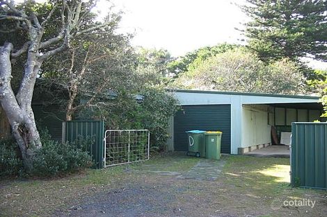 10 Rolls Ave, Toowoon Bay, NSW 2261