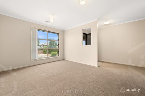 Property photo of 9 Meroula Street Casey ACT 2913