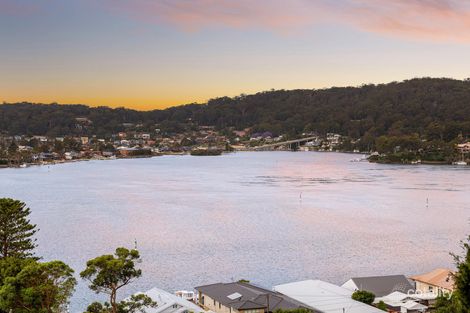 Property photo of 35 Bay View Crescent Blackwall NSW 2256