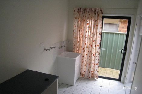 Property photo of 8 Lincoln Place Mawson Lakes SA 5095