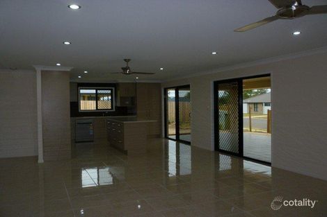 Property photo of 2 Thomas Street Norman Gardens QLD 4701