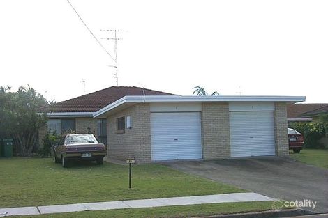 13 Adams Ave, Miami, QLD 4220