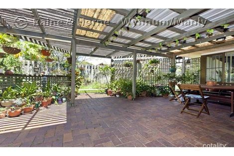 Property photo of 37 Network Drive Wynnum West QLD 4178