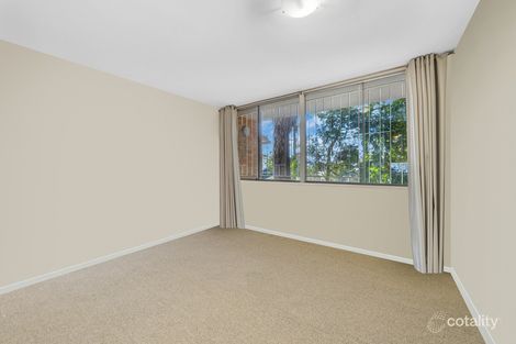 Property photo of 2/15 Sir Fred Schonell Drive St Lucia QLD 4067