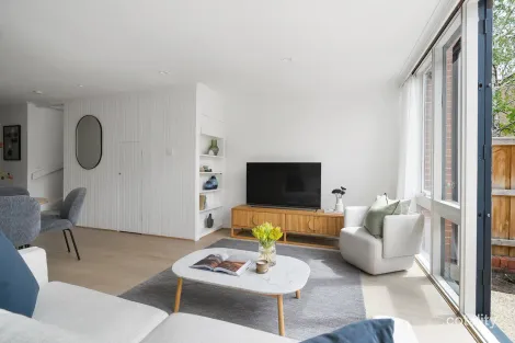 Property photo of 4/13 Grandview Grove Hawthorn East VIC 3123