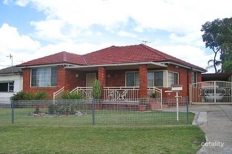 3 Lockwood Ave, Greenacre, NSW 2190