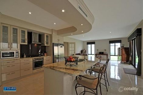 16 Avalon Rise, Carine, WA 6020