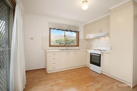 Property photo of 2/18 Villawood Court Highton VIC 3216