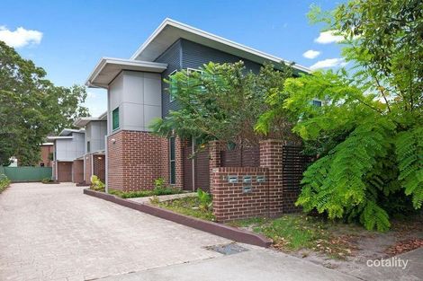 Property photo of 2/13 Henry Kendall Street West Gosford NSW 2250