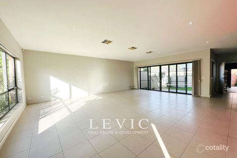 Property photo of 291A East Boundary Road Bentleigh East VIC 3165