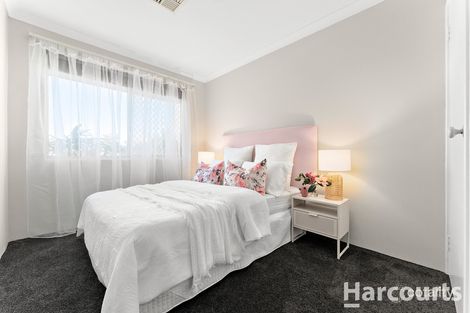 Property photo of 3 Sage Court Halls Head WA 6210
