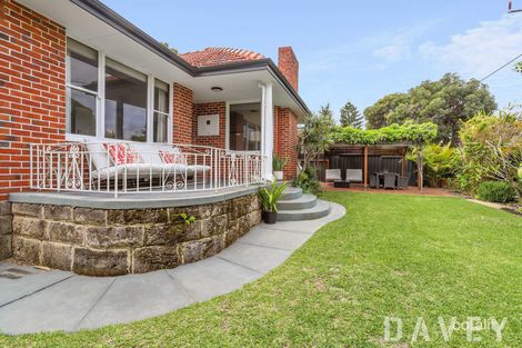 Property photo of 146 Ewen Street Doubleview WA 6018