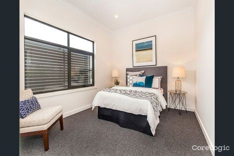 Property photo of 1 Coozac Place Lilydale VIC 3140